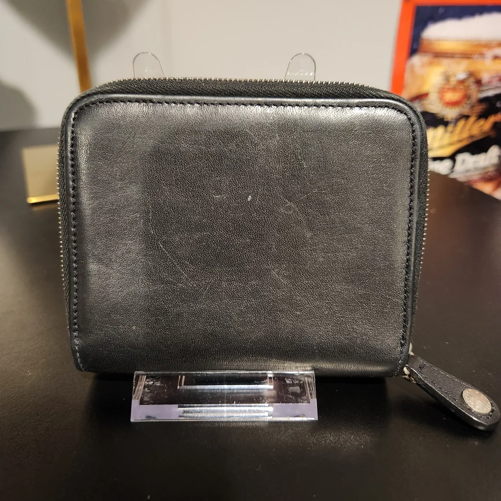Coach Black Leather Zip Around Wallet - Picture 2 of 7